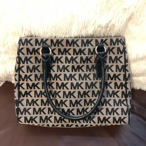 MICHAEL Michael Kors Jet Set Tote